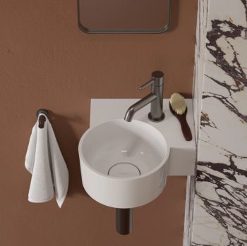  - OMNIRES OVO M+ umywalka nablatowa/wisząca - prawa,bez otworu pod armaturę 33 x 34 cm biały połysk OVO335UWPBP - OVO335UWPBP - Łazienki Szydłowski