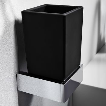 - Steinberg 460 Kubek z uchwytem, chrom/czarny 4602002 - 460 2002 - Łazienki Szydłowski